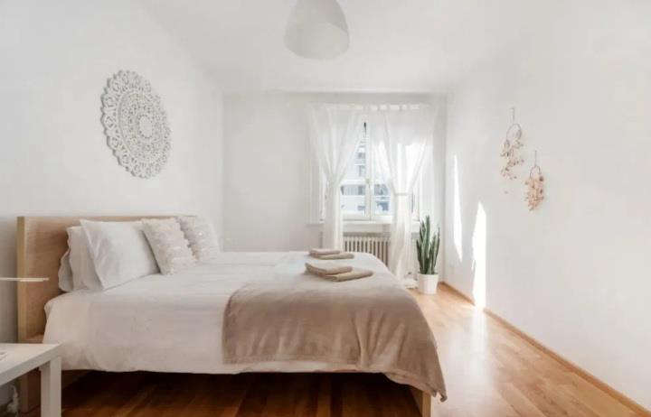 Иллюстрация к книге — Быть или казаться [_aee0b7133f944494a3bc2ced30371619.jpg]