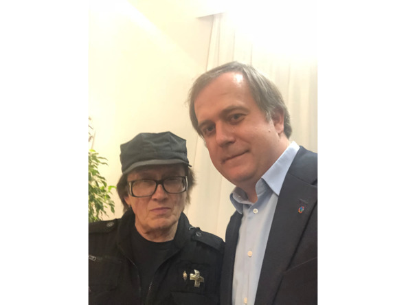 Иллюстрация к книге — Высоцкий: вне времени и пространства [i_010.jpg]