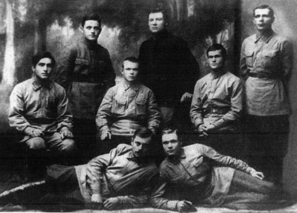 Иллюстрация к книге — Ватутин [_19.jpg]