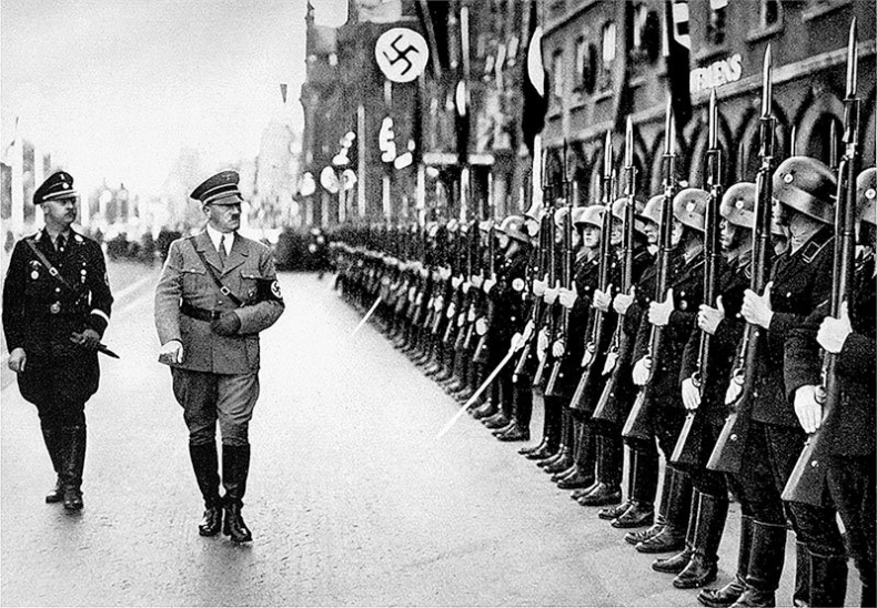 Иллюстрация к книге — Жизнь и смерть в аушвицком аду [i_033.jpg]