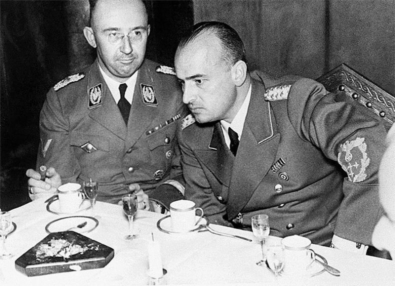 Иллюстрация к книге — Жизнь и смерть в аушвицком аду [i_036.jpg]