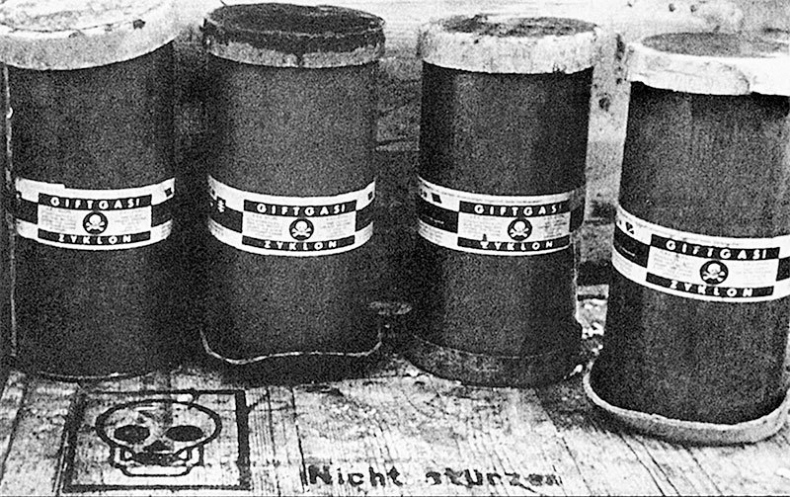 Иллюстрация к книге — Жизнь и смерть в аушвицком аду [i_057.jpg]