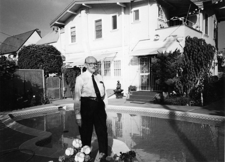 Иллюстрация к книге — Другая Россия. Исследования по истории русской эмиграции [i_032.jpg]