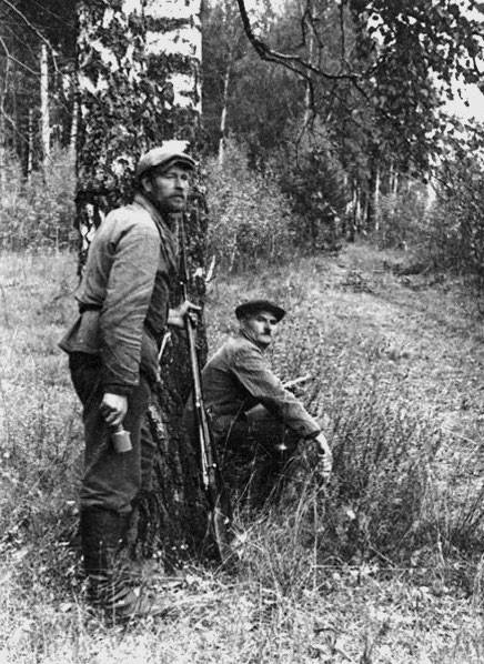 Иллюстрация к книге — Фронт за линией фронта. Партизанская война 1939–1945 гг. [i_004.jpg]