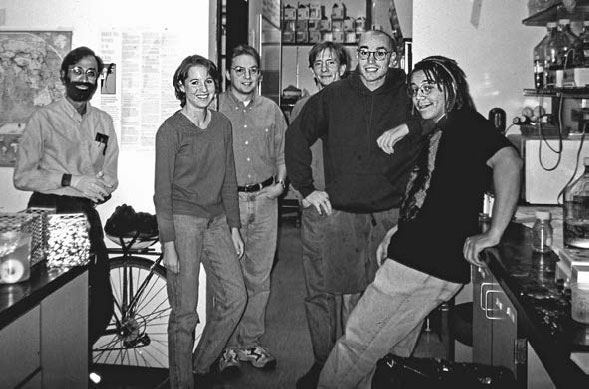 Иллюстрация к книге — Генетический детектив. От исследования рибосомы к Нобелевской премии [i_020.jpg]