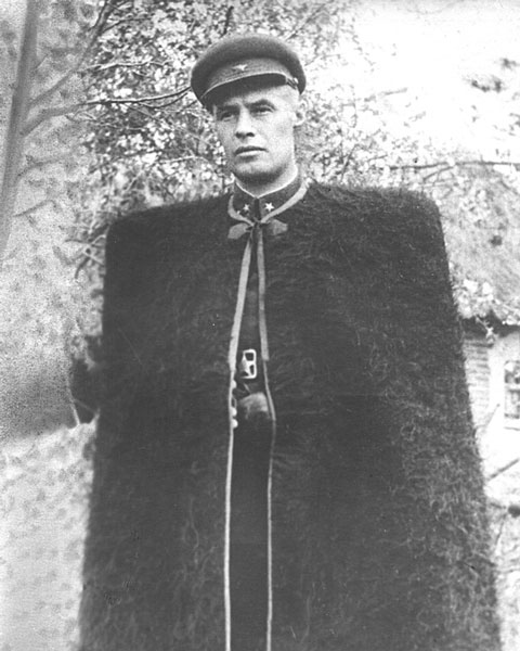 Иллюстрация к книге — Забытый полководец. Генерал армии Попов [i_013.jpg]