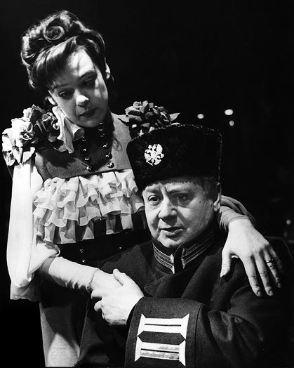 Иллюстрация к книге — Счастливый билет. Моя настоящая жизнь. Том 2 [i_020.jpg]