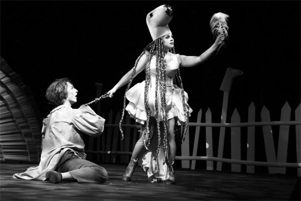 Иллюстрация к книге — Счастливый билет. Моя настоящая жизнь. Том 2 [i_040.jpg]