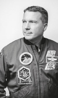 Иллюстрация к книге — Как стать астронавтом? Все, что вам следует знать, прежде чем вы покинете Землю [i_001.jpg]