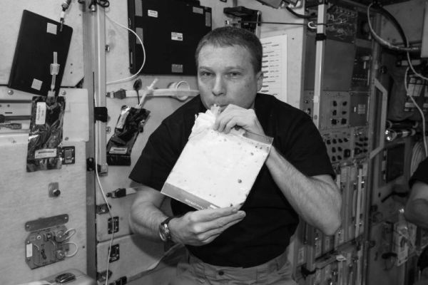 Иллюстрация к книге — Как стать астронавтом? Все, что вам следует знать, прежде чем вы покинете Землю [i_014.jpg]