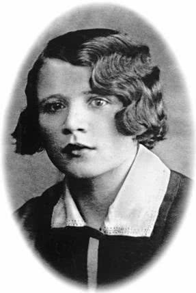 Иллюстрация к книге — Далёкие милые были [i_004.jpg]