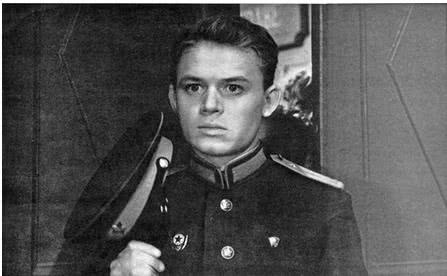 Иллюстрация к книге — Далёкие милые были [i_041.jpg]