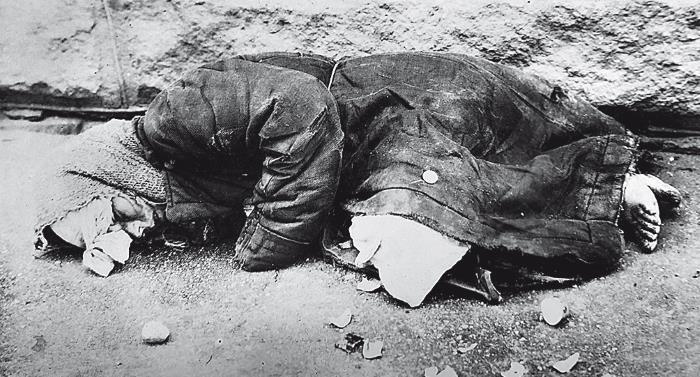 Иллюстрация к книге — Российская миссия. Забытая история о том, как Америка спасла Советский Союз от гибели [i_018.jpg]