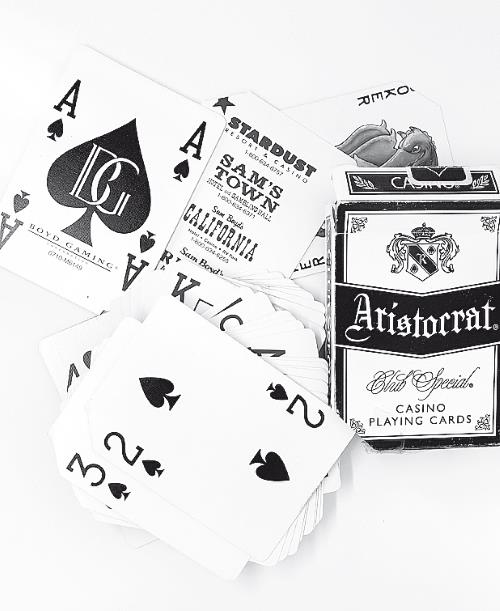 Иллюстрация к книге — Играющее Средневековье [i_001.jpg]