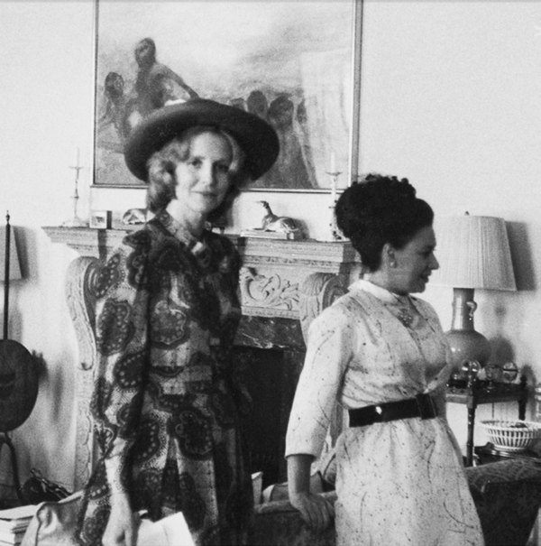 Иллюстрация к книге — Фрейлина. Моя невероятная жизнь в тени Королевы [i_014.jpg]