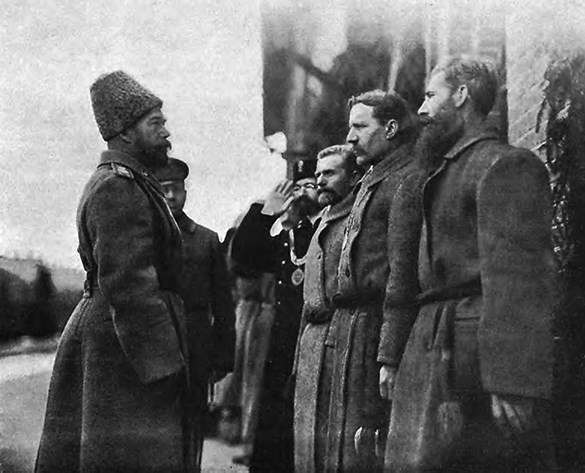 Иллюстрация к книге — Слухи, образы, эмоции. Массовые настроения россиян в годы войны и революции (1914–1918) [i_146.jpg]