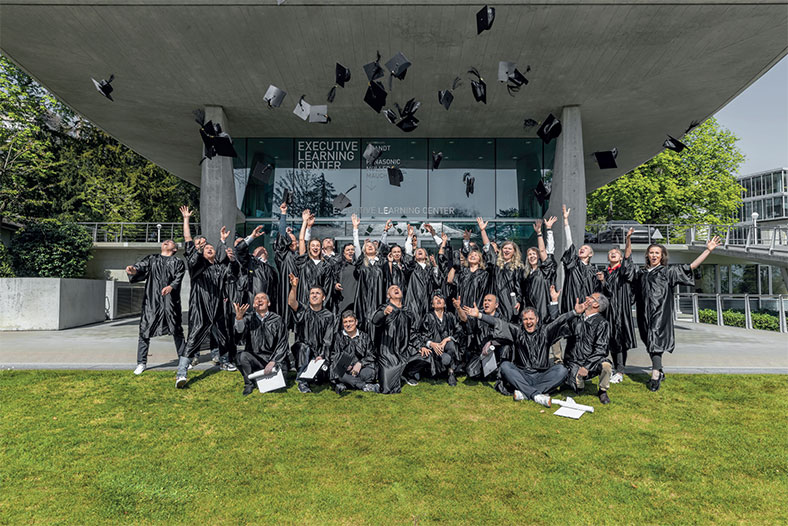 Иллюстрация к книге — Цивилизация X5. От магазинов без товаров до магазинов без продавцов. Как «Перекресток» и «Пятерочка» изменили российскую торговлю [i_030.jpg]