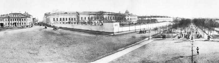 Иллюстрация к книге — Две Москвы: Метафизика столицы [i_256.jpg]