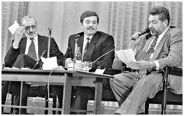 Иллюстрация к книге — Как я написал Конституцию эпохи Ельцина и Путина [i_047.jpg]