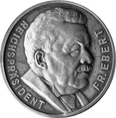 Иллюстрация к книге — Белая гвардия Фридриха Эберта [i_002.jpg]