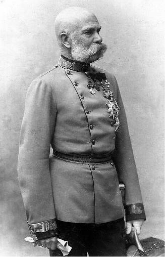 Иллюстрация к книге — Львов под русской властью. 1914–1915 [i_002.jpg]