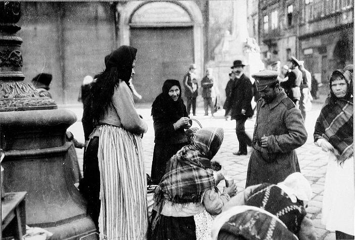 Иллюстрация к книге — Львов под русской властью. 1914–1915 [i_071.jpg]