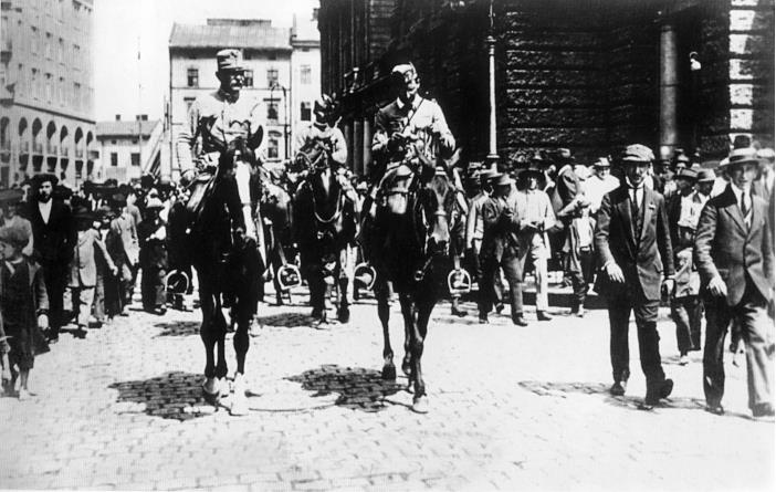 Иллюстрация к книге — Львов под русской властью. 1914–1915 [i_188.jpg]