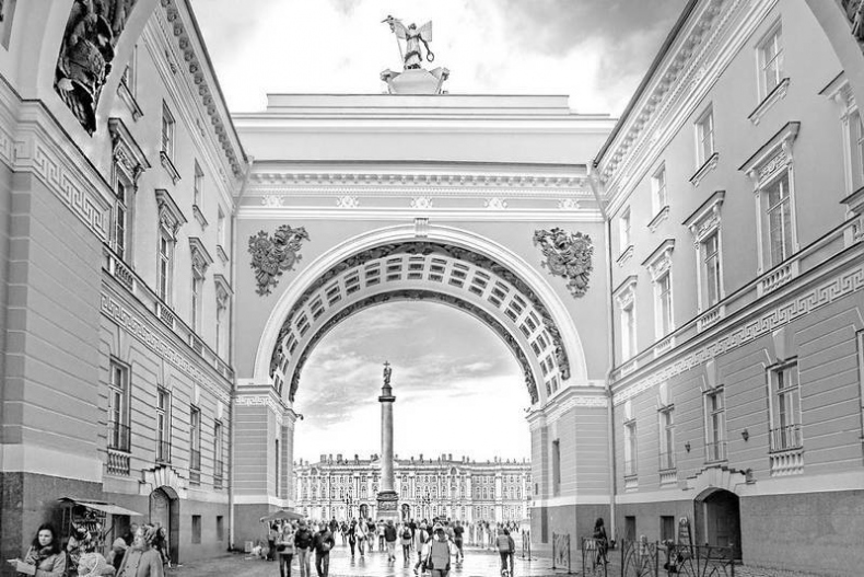 Иллюстрация к книге — Легенды и мифы Невского проспекта [i_024.jpg]