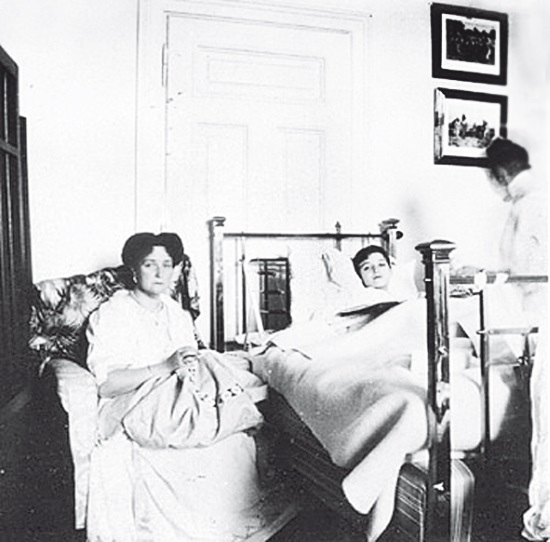 Иллюстрация к книге — Мятежный Петербург. Сто лет бунтов, восстаний и революций в городском фольклоре [i_043.jpg]