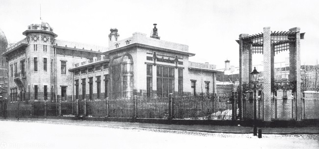 Иллюстрация к книге — Мятежный Петербург. Сто лет бунтов, восстаний и революций в городском фольклоре [i_054.jpg]