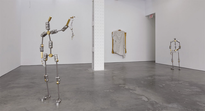 Иллюстрация к книге — Оранжевая собака из воздушных шаров. Дутые сенсации и подлинные шедевры: что и как на рынке современного искусства [i_009.jpg]