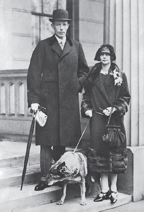 Иллюстрация к книге — Лорд Галифакс: Святой Лис [i_008.jpg]