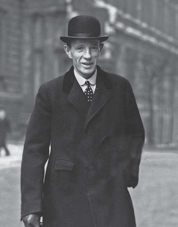 Иллюстрация к книге — Лорд Галифакс: Святой Лис [i_014.jpg]