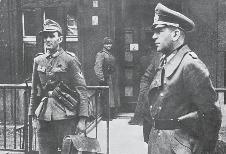 Иллюстрация к книге — От Сталинграда до Берлина. Воспоминания командующего [i_012.jpg]