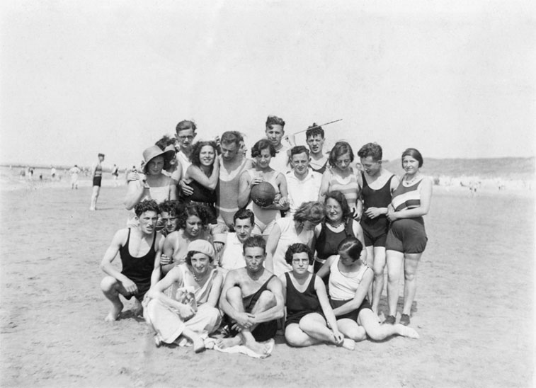 Иллюстрация к книге — В поисках Лин. История о войне и о семье, утраченной и обретенной [i_003.jpg]