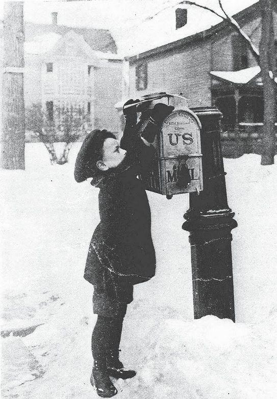 Иллюстрация к книге — История почты. От голубиной до электронной [i_028.jpg]