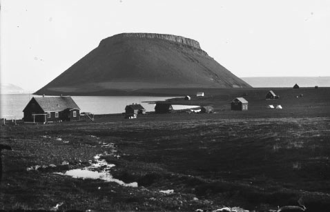 Иллюстрация к книге — Белый эскимос [i_003.jpg]