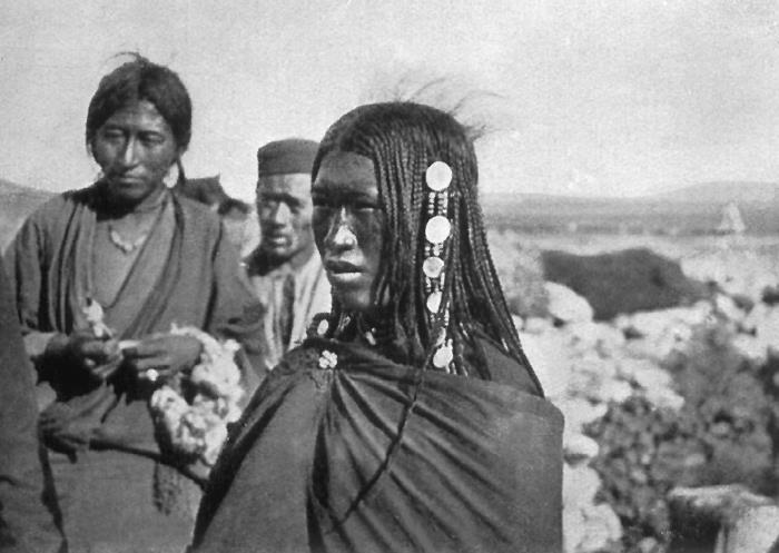 Иллюстрация к книге — Святые и разбойники неизведанного Тибета. Дневник экспедиции в Западный Тибет [i_020.jpg]