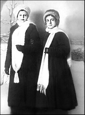 Иллюстрация к книге — Любовь в Серебряном веке. Истории о музах и женах русских поэтов и писателей. Радости и переживания, испытания и трагедии… [i_024.jpg]