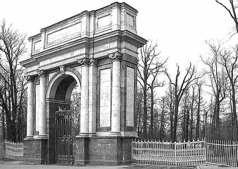 Иллюстрация к книге — Фавориты императорского двора. От Василия Голицына до Матильды Кшесинской [i_099.jpg]