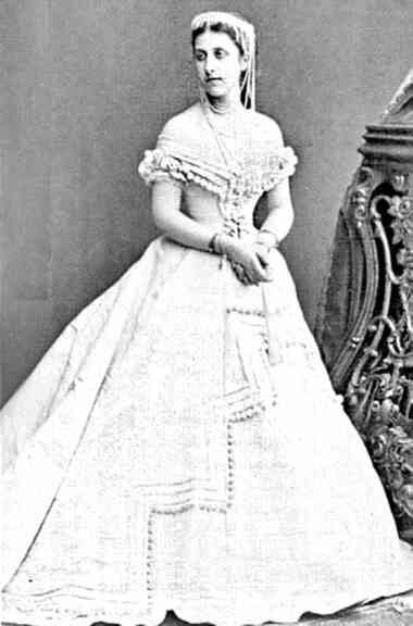 Иллюстрация к книге — Фавориты императорского двора. От Василия Голицына до Матильды Кшесинской [i_171.jpg]