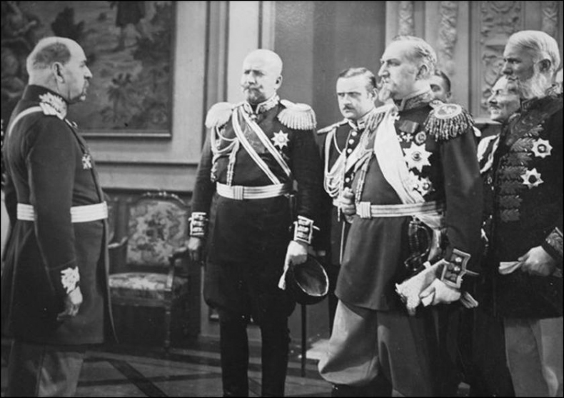 Иллюстрация к книге — Мой дневник. 1919. Пути верных [i_029.jpg]