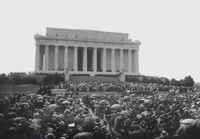 Иллюстрация к книге — 1922: Эпизоды бурного года [img3e05.jpg]