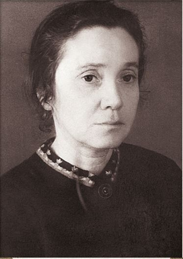 Иллюстрация к книге — Дневник длиною в жизнь. История одной судьбы, в которой две войны и много мира. 1916–1991 [i_050.jpg]