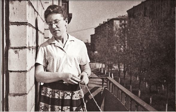 Иллюстрация к книге — Дневник длиною в жизнь. История одной судьбы, в которой две войны и много мира. 1916–1991 [i_073.jpg]