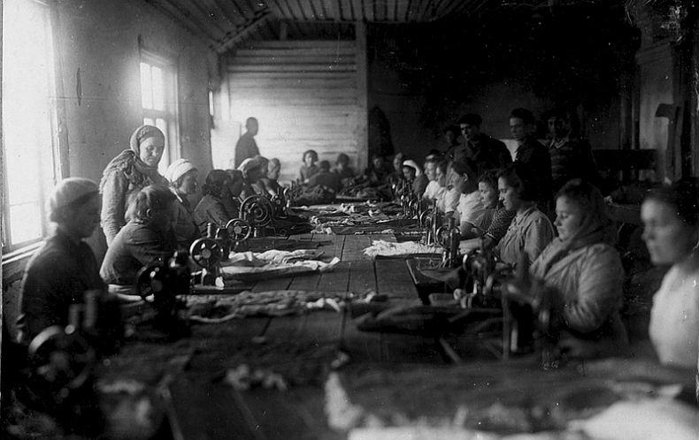 Иллюстрация к книге — Семнадцать лет в советских лагерях [i_037.jpg]