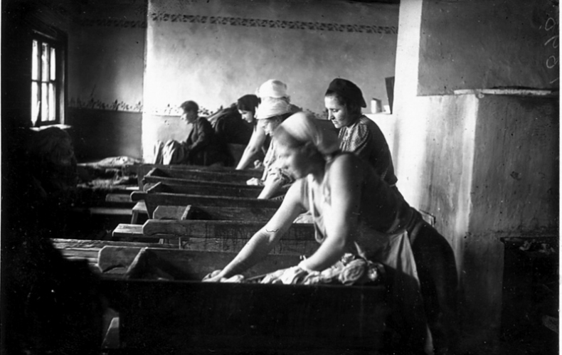 Иллюстрация к книге — Семнадцать лет в советских лагерях [i_038.jpg]