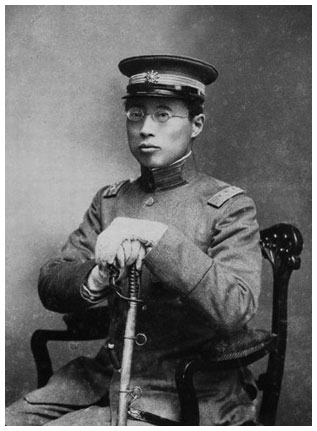 Иллюстрация к книге — Старшая сестра, Младшая сестра, Красная сестра. Три женщины в сердце Китая ХХ века [i_009.jpg]