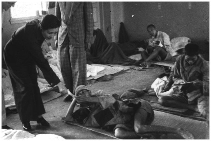 Иллюстрация к книге — Старшая сестра, Младшая сестра, Красная сестра. Три женщины в сердце Китая ХХ века [i_026.jpg]