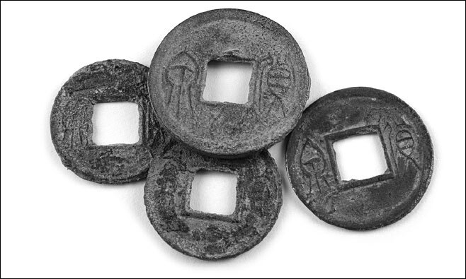 Иллюстрация к книге — История денег. От раковин каури до евро [i_007.jpg]